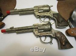 Vintage Leslie Henry Maverick Dual Cap Guns With Metal Grips & Maverick Holster