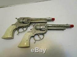 Vintage Leslie Henry Smokey Joe Dual Cap Guns & Holster
