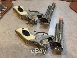 Vintage Leslie Henry Wagon Train Toy Cap Guns With Double Leather Holster