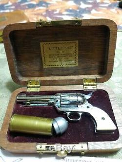 Vintage Little. 45 American Miniature Gun HOLLYWOOD CALIF. In Case #a