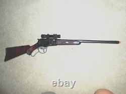 Vintage MARX Wild West Lever Cap Gun Scoped Rifle In very Nice Condition