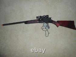 Vintage MARX Wild West Lever Cap Gun Scoped Rifle In very Nice Condition