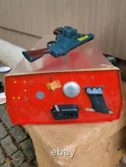 Vintage Marx Electro Shot Target Gallery FOR PARTS NOT WORKING. UNTESTED BOX GUN