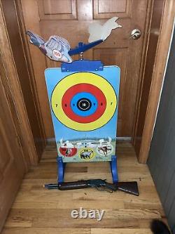 Vintage Marx Toys Targetland Shooting Range Tin Game W Toy gun