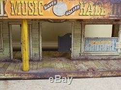 Vintage Marx Western Town Dodge City Gun Smoke Roy Rogers Metal Tin Litho Toy