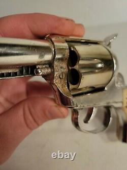 Vintage Mattel Fanner Shootin Shell Cap Gun With 8 Bullets 12 tips Works