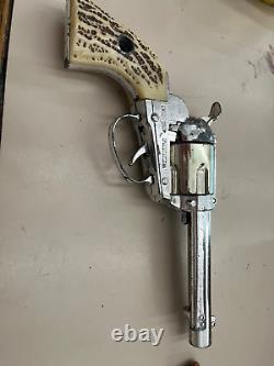 Vintage Mattel Fanner Shootin Shell Gun and Holster Set