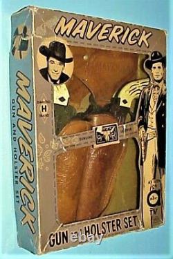 Vintage Maverick Diamond H Brand Twin 45 Guns & Holsters In Nice Original Box