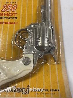 Vintage NEW Hubley #246 Western 250 Shot Repeater Cap Gun SEALED