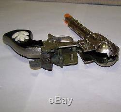 Vintage Original 1950's Hopalong Cassidy Cap Gun With Leather Holster and Belt