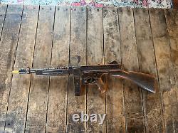 Vintage Original 1967 MATTEL PLANET OF THE APES TOMMY-BURST Toy Gun Rifle