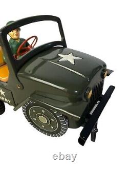Vintage RARE Jeep w Soldier & Gun Litho Jeep Tin Toy Japan Battery Operated