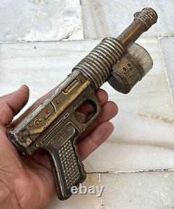 Vintage Rare Battery Operated S. H Trade Mark Gun Machine Tin Toy Made In Japan