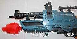 Vintage Remco Screaming Mee Mee-e Toy Rifle With Red Missile In Good Condition