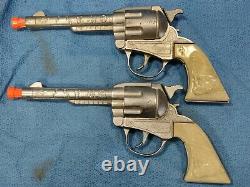 Vintage Roy Rogers ORIGINAL Kilgore Cap Gun Rig Holster Pair Set