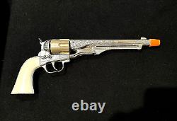 Vintage TOY HUBLEY 1959 COLT. 45 Diecast Nickel Engraved Cap Gun White Grips VGC