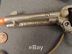 Vintage Toy Kilgore Big Horn Cap Gun Pistol Red Grips Holster