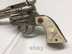 Vintage Very Nice Unfired Hubley Cowboy Cap Gun In Working Condition