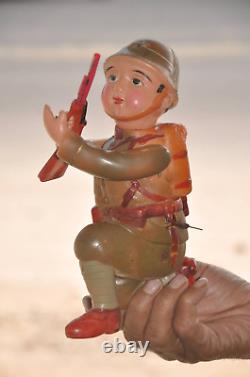 Vintage Wind Up Fine Celluloid Army/Military Soldier With Gun Toy, Japan