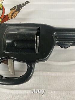 Vintage Wyandotte Me & My Buddy Pistol Clicker Gun c. 1940s Excellent Condition