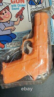 Vintage Yankee Doodle Toy Clicker Gun with sound. Lot of 2. New In Packages