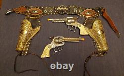 Vtg 1950's Texan Cap & Gun with Metal & Leather Holster & Loaded with Rhineston