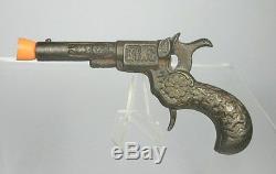 W Antique Cast Iron Stevens KING Derringer Toy CAP GUN 4 3/4 Vtg Pistol NR