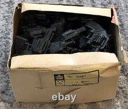 Water Pistol Toys in Store Display Box Squirting Unused Vintage 36 Old Toy Guns